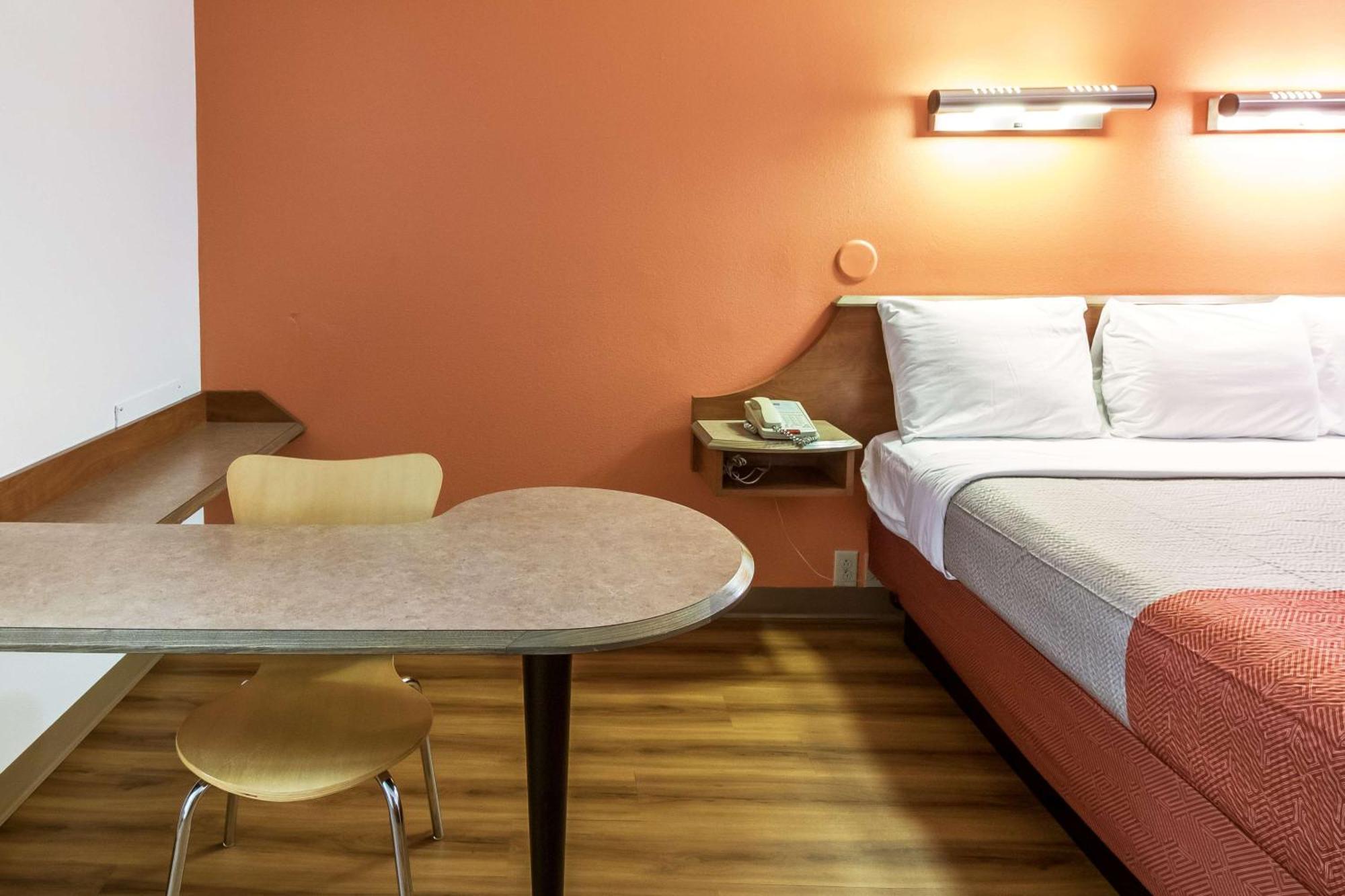 Motel 6-Dayton, Oh - Englewood Экстерьер фото