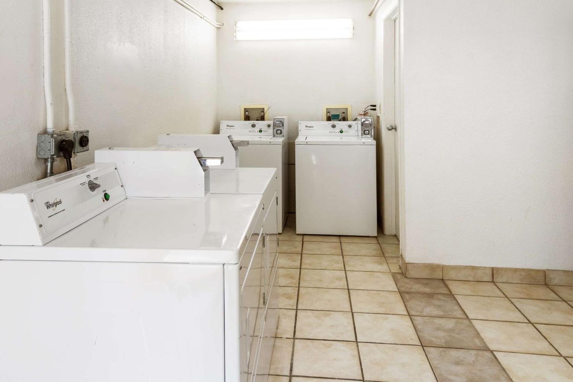 Motel 6-Dayton, Oh - Englewood Экстерьер фото